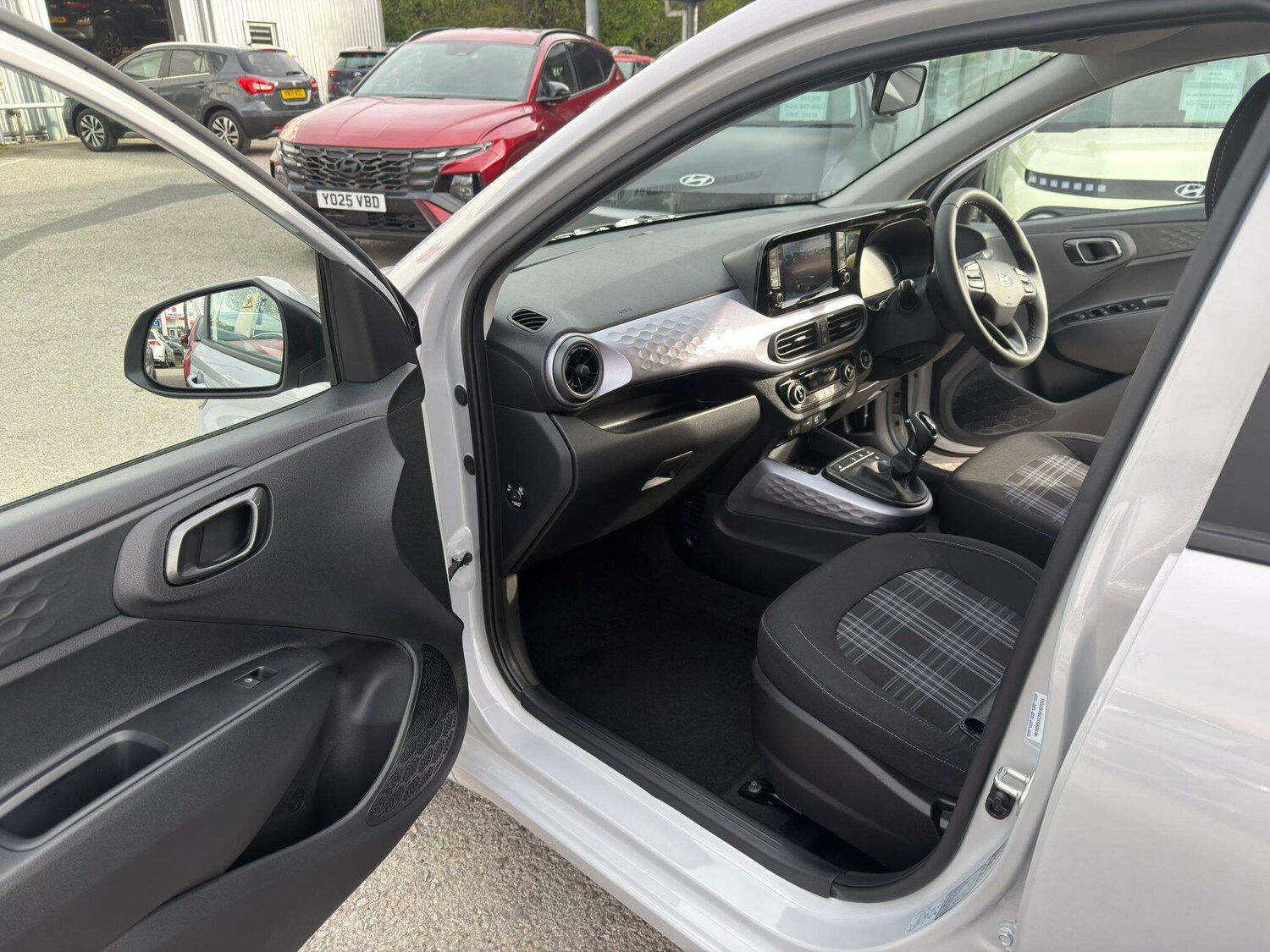 Used Hyundai i10 for sale - 78214212: Photo 30