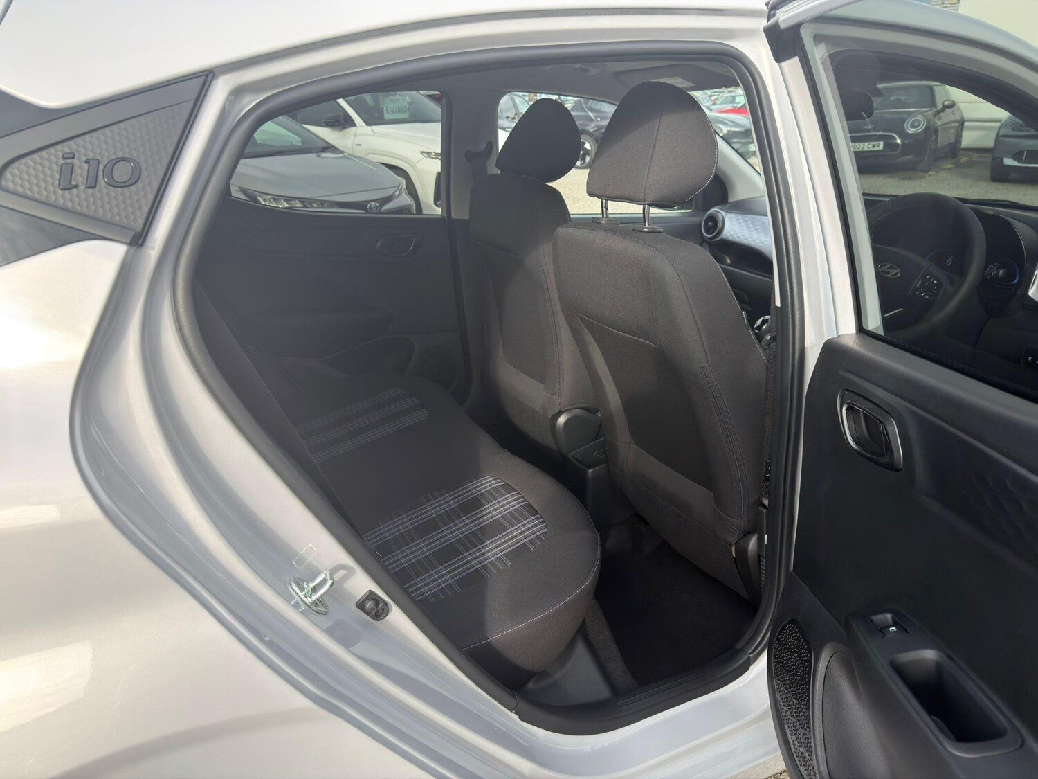 Used Hyundai i10 for sale - 78214212: Photo 31