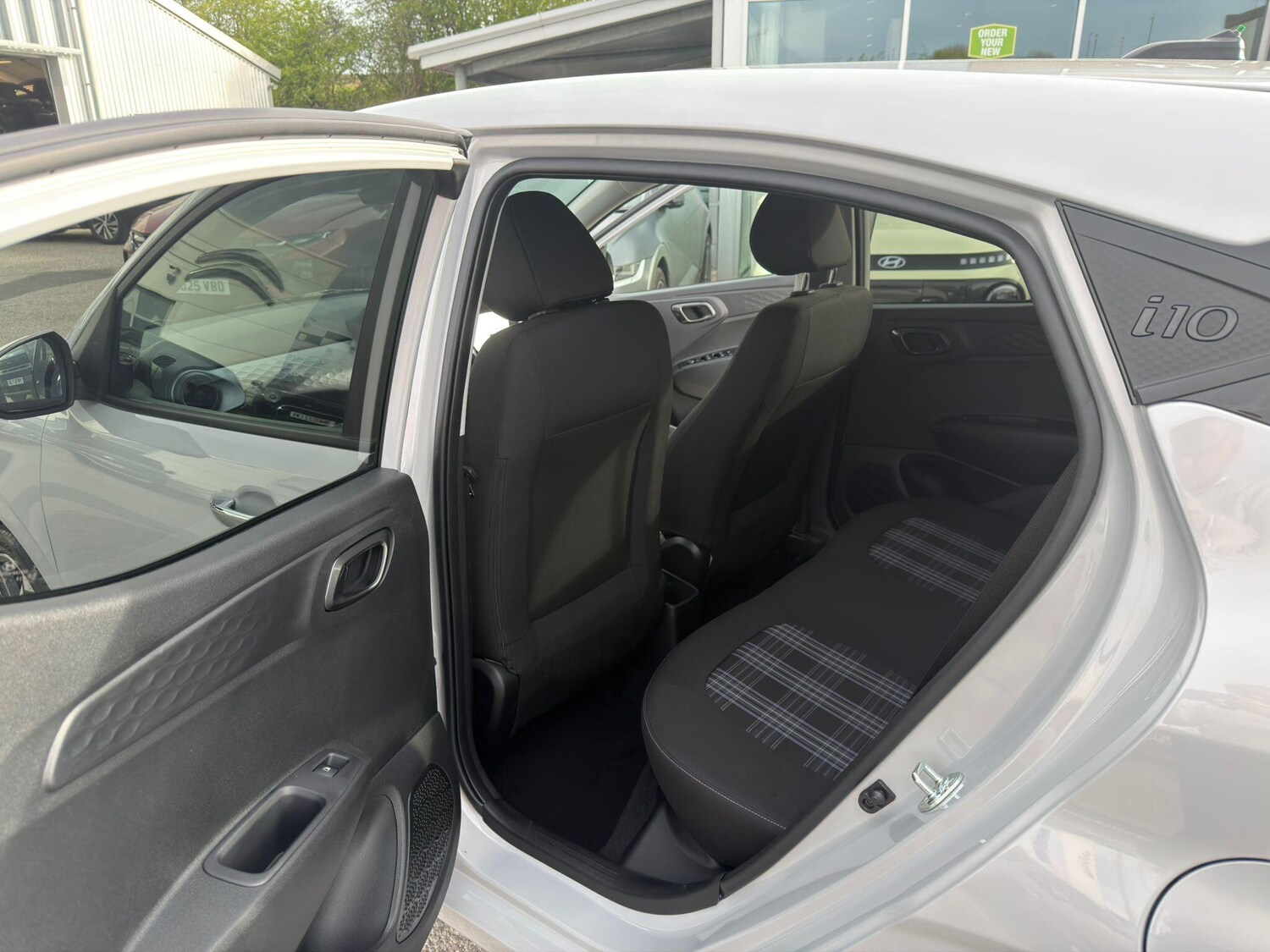 Used Hyundai i10 for sale - 78214212: Photo 32