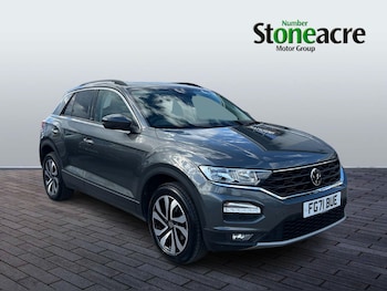 Used Volkswagen T-Roc 2021 for sale - 75914833: Photo