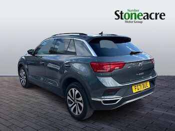 Used Volkswagen T-Roc 2021 for sale - 75914833: Photo