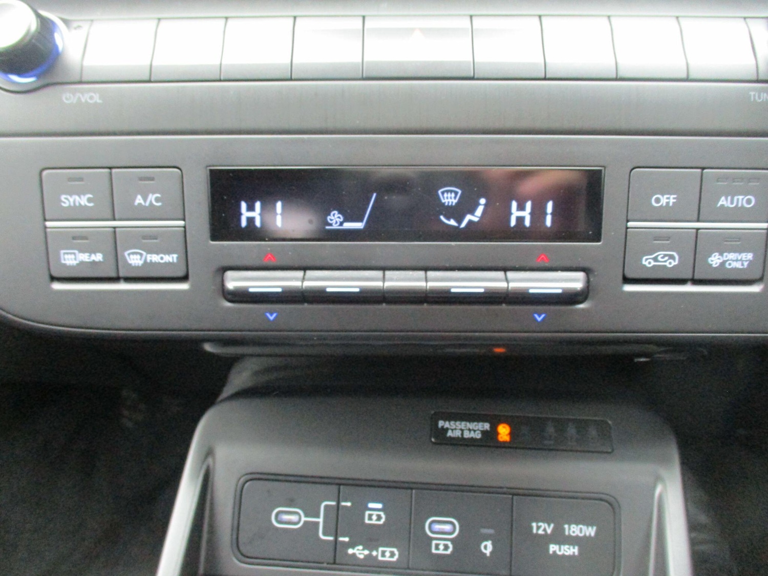 Used Hyundai KONA 2025 for sale - 76159104: Photo 18