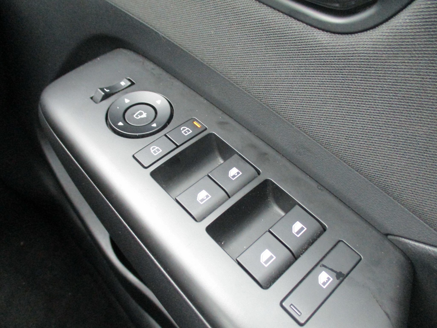 Used Hyundai KONA 2025 for sale - 76159104: Photo 23