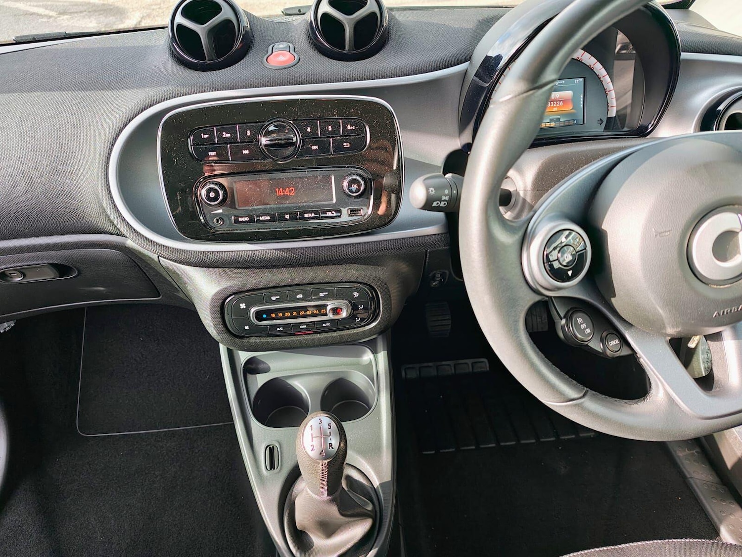 Used smart fortwo for sale - 77710585: Photo 12