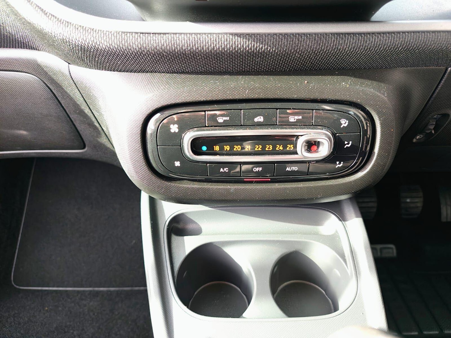 Used smart fortwo for sale - 77710585: Photo 17