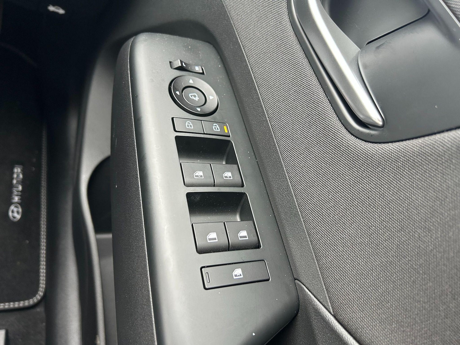 Used Hyundai KONA 2023 for sale - 77229968: Photo 19