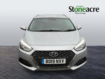 Used Hyundai i40 2019 for sale - 77709532: Photo