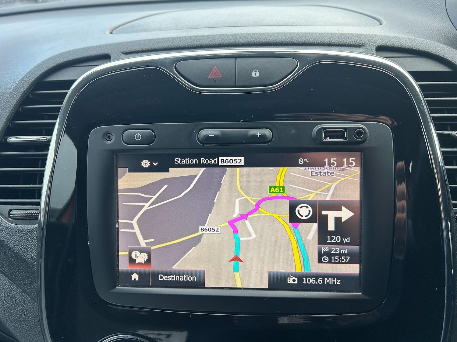 Used Renault Captur 2017 for sale - 77657936: Photo 21