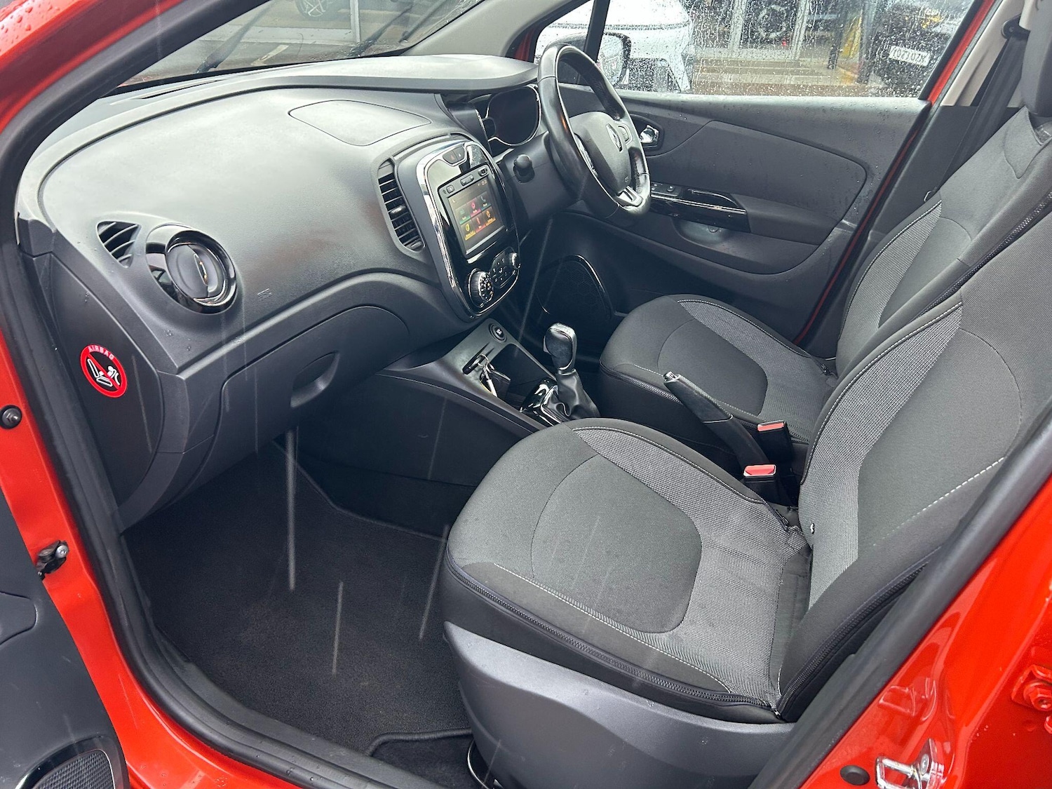 Used Renault Captur 2017 for sale - 77657936: Photo 26