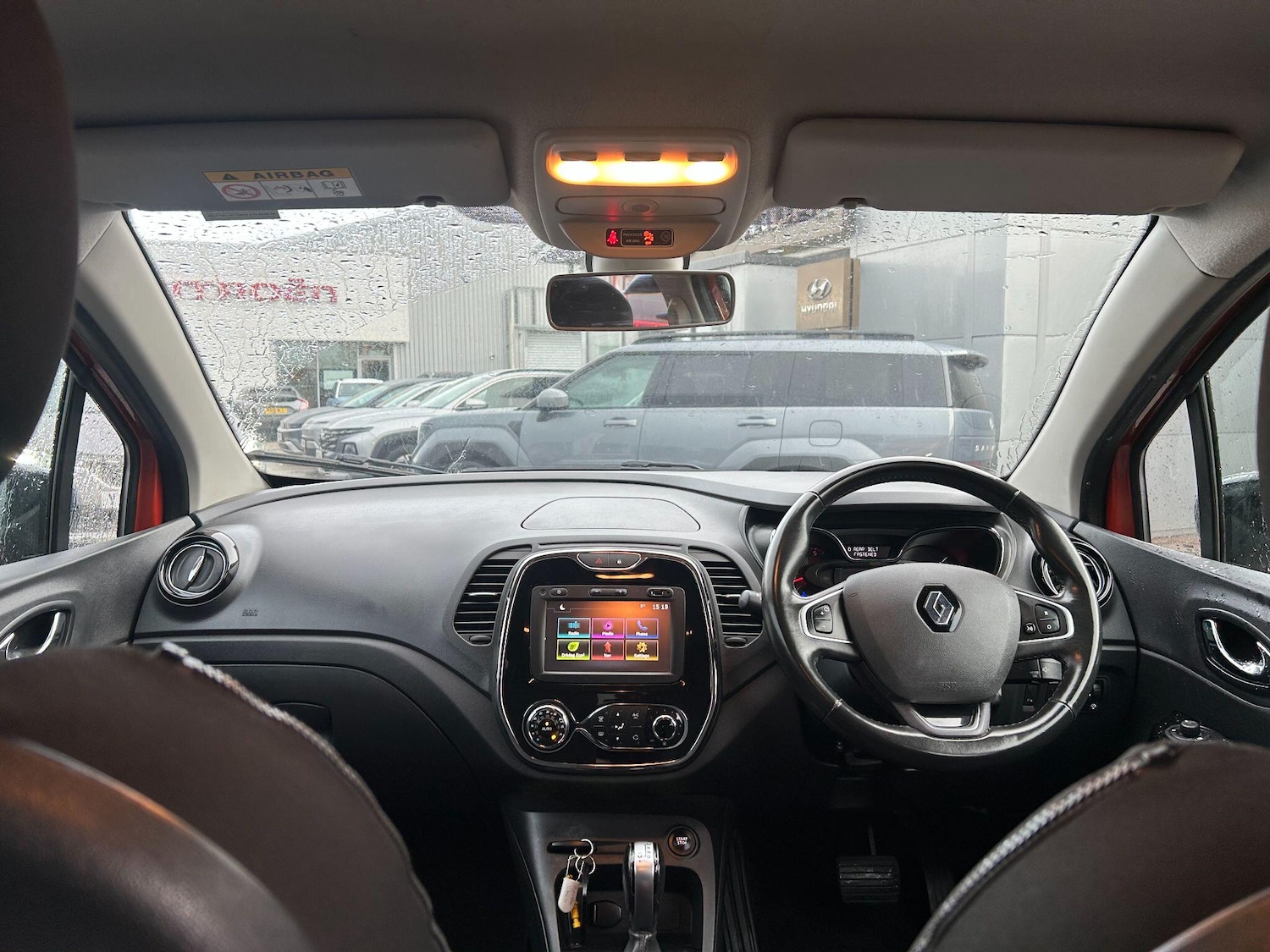 Used Renault Captur 2017 for sale - 77657936: Photo 28