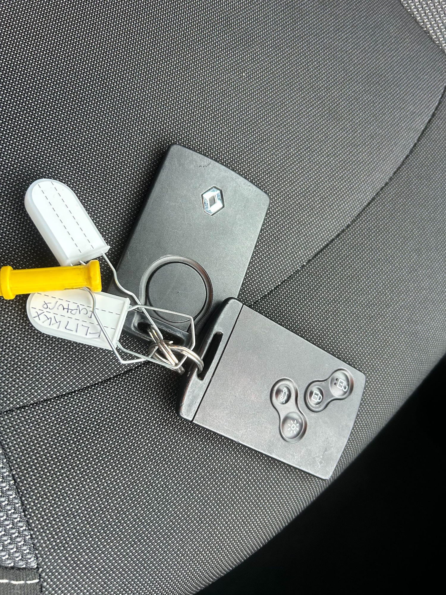 Used Renault Captur 2017 for sale - 77657936: Photo 30