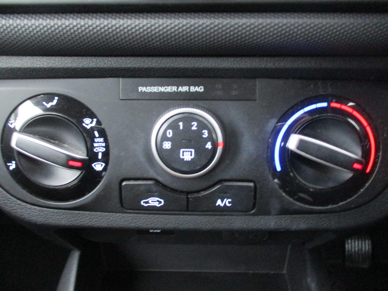 Used Hyundai i10 2022 for sale - 77230595: Photo 19