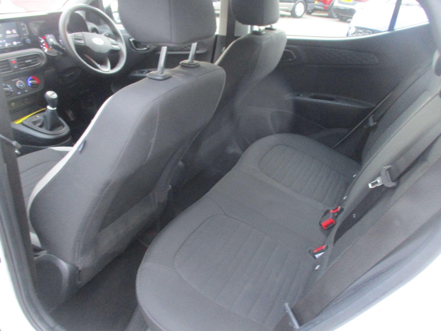 Used Hyundai i10 2022 for sale - 77479282: Photo 22
