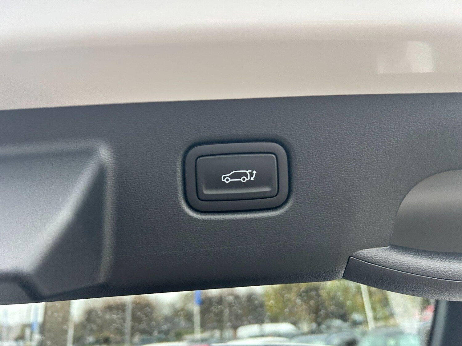 Used Hyundai KONA 2025 for sale - 77710379: Photo 12