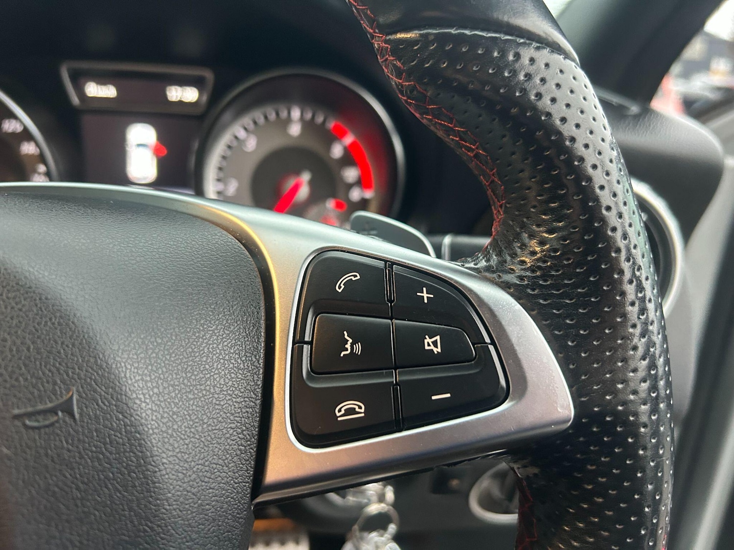 Used Mercedes-Benz GLA 2016 for sale - 77670516: Photo 20