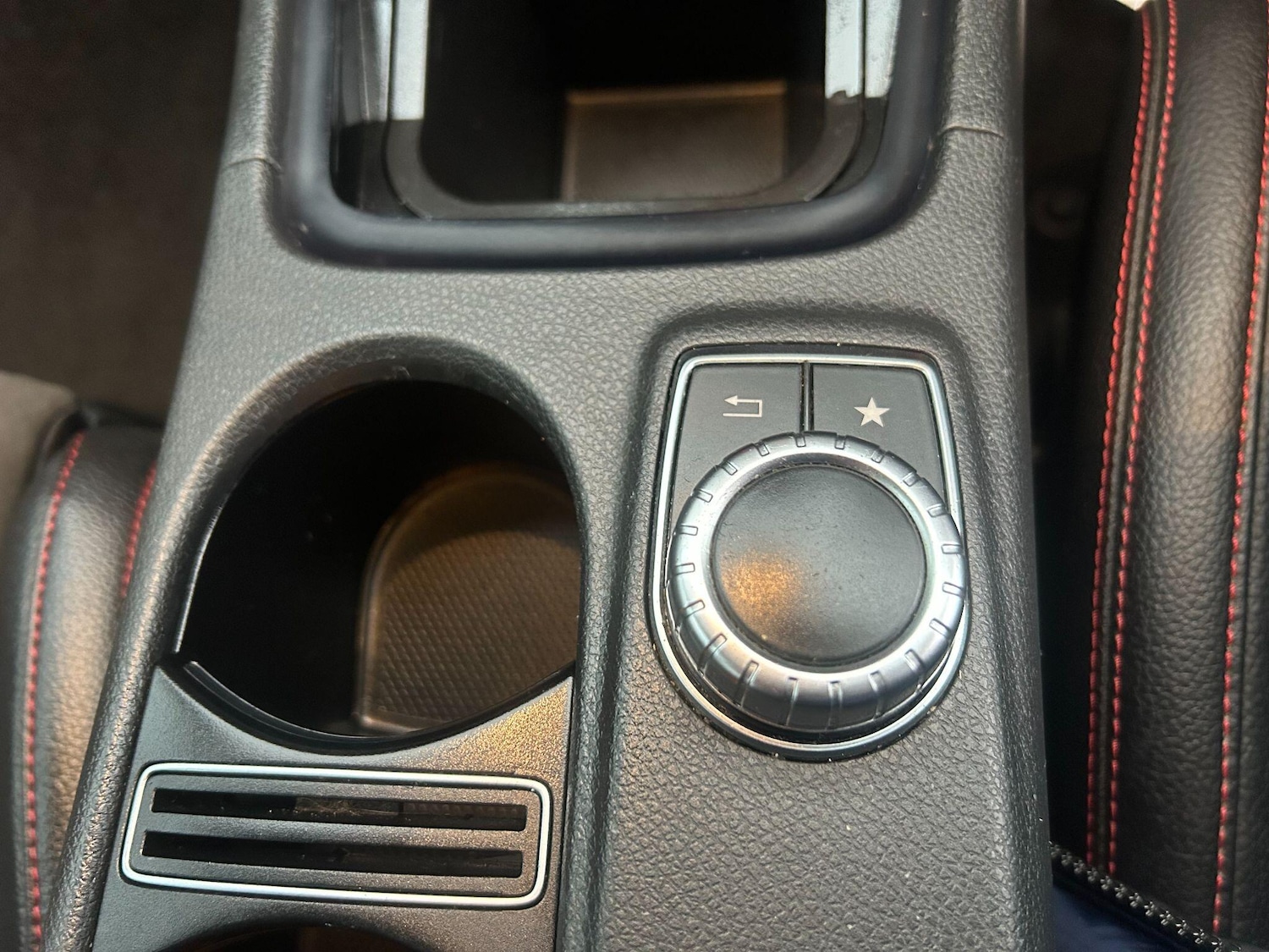 Used Mercedes-Benz GLA 2016 for sale - 77670516: Photo 29