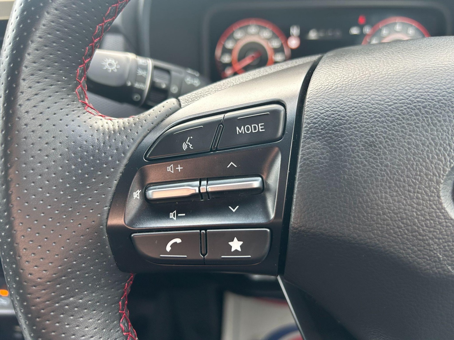 Used Hyundai KONA 2023 for sale - 76472244: Photo 18