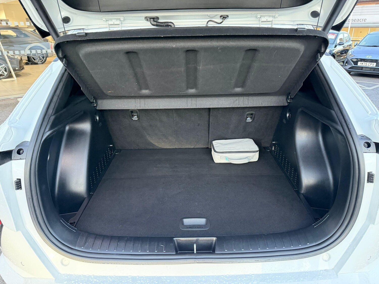 Used Hyundai KONA 2023 for sale - 77709619: Photo 19