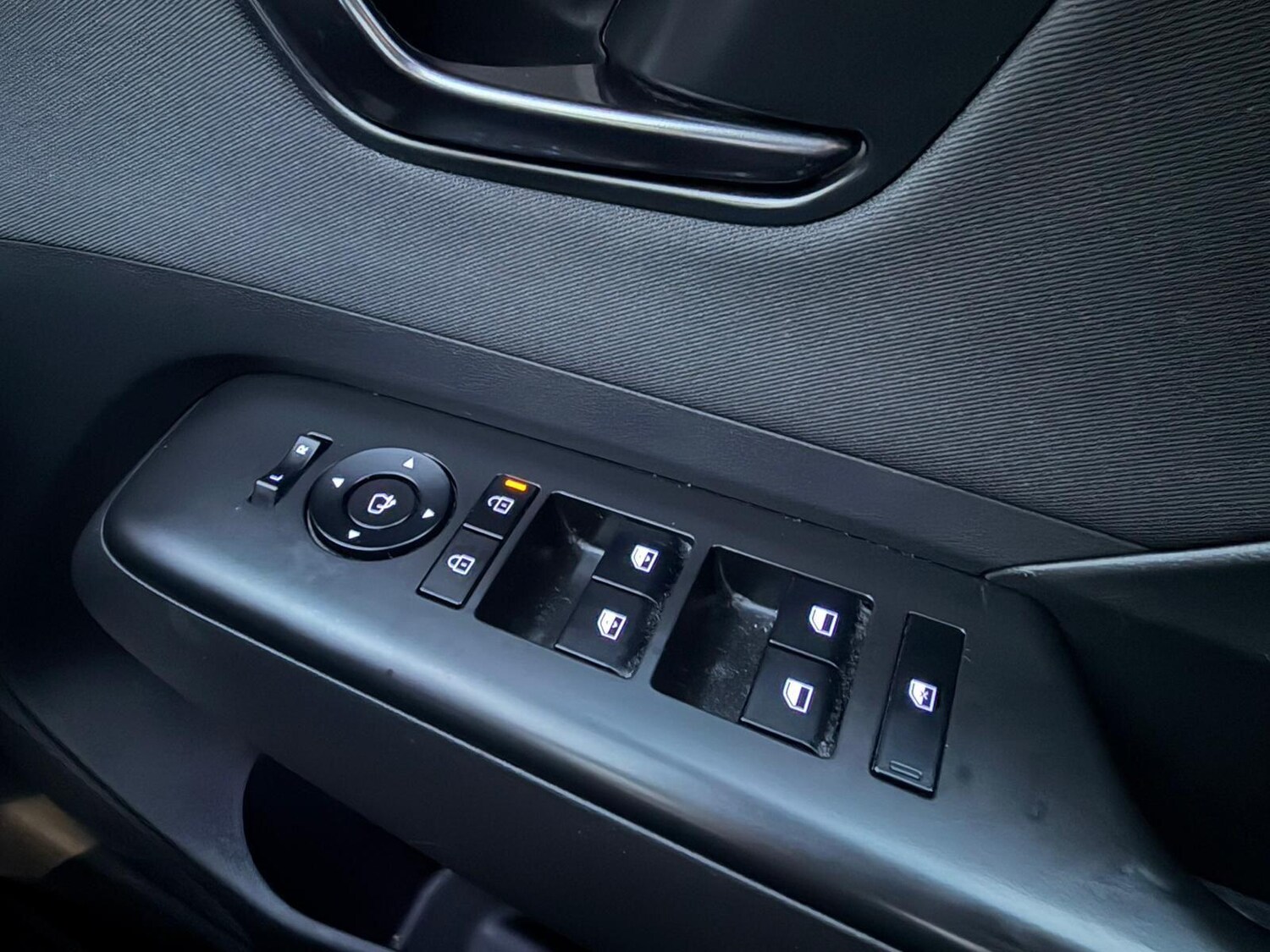 Used Hyundai KONA 2023 for sale - 77709619: Photo 25