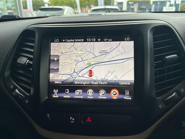 Used Jeep Cherokee 2016 for sale - 76228039: Photo 18