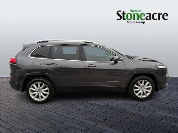 Used Jeep Cherokee 2016 for sale - 76228039: Photo 9