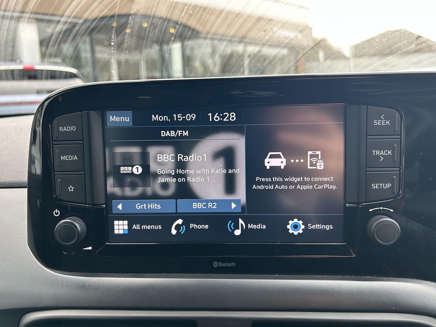 Used Hyundai i10 2023 for sale - 76440740: Photo 14