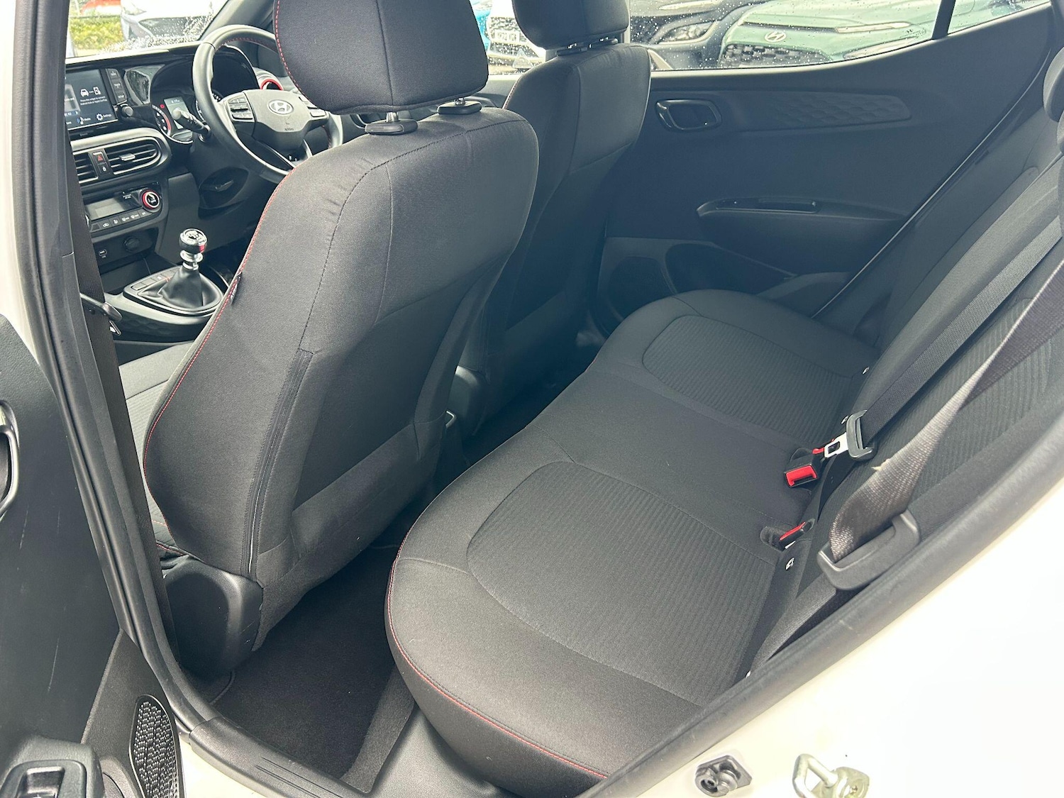 Used Hyundai i10 2023 for sale - 76440740: Photo 19