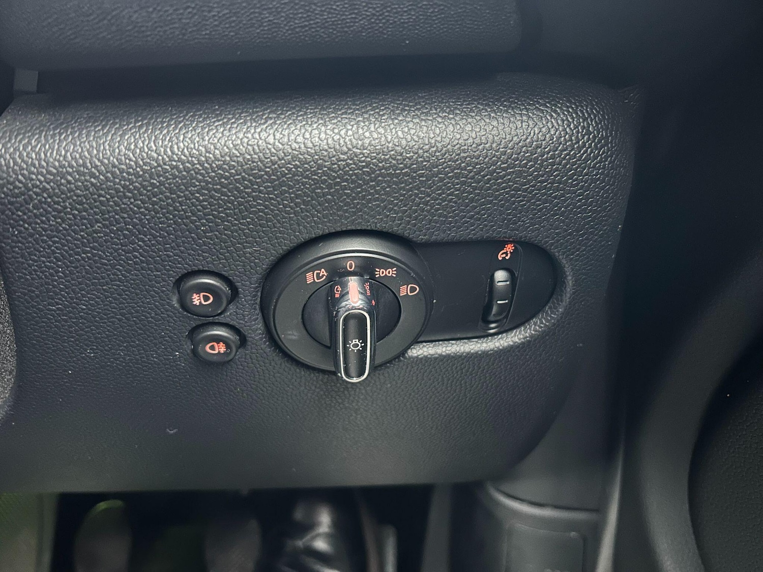 Used MINI Hatch 2017 for sale - 77021334: Photo 17