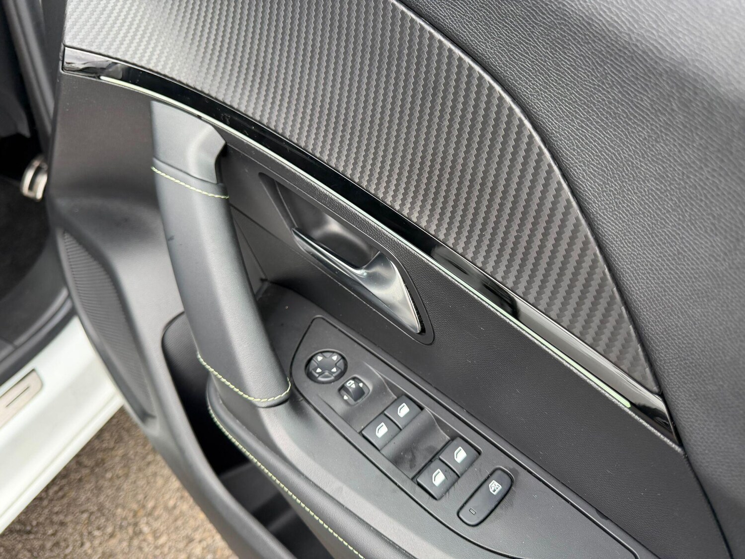 Used Peugeot 2008 for sale - 77497392: Photo 23