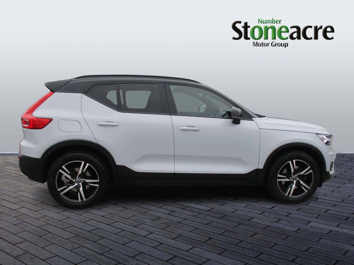 Used Volvo XC40 2020 for sale - 76121926: Photo 2
