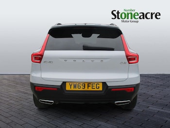 Used Volvo XC40 2020 for sale - 76121926: Photo