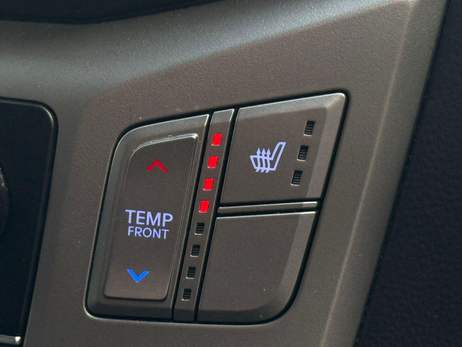 Used Hyundai i800 2017 for sale - 76850075: Photo 14