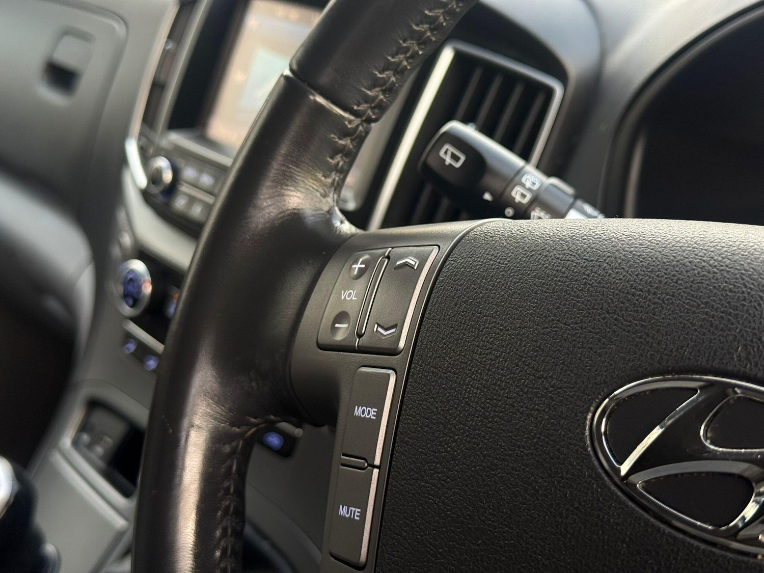 Used Hyundai i800 2017 for sale - 76850075: Photo 8