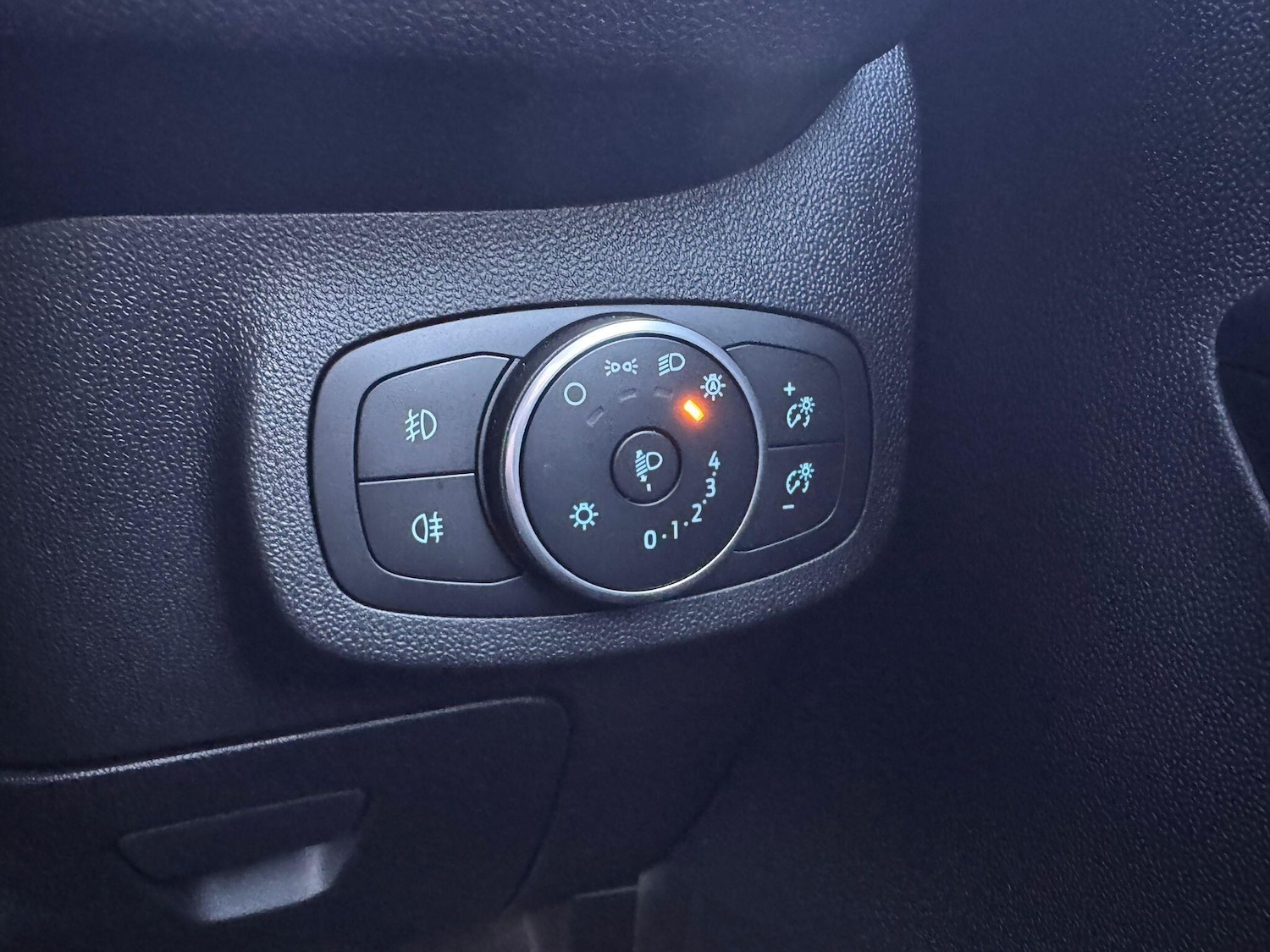 Used Ford Fiesta 2019 for sale - 77119621: Photo 19