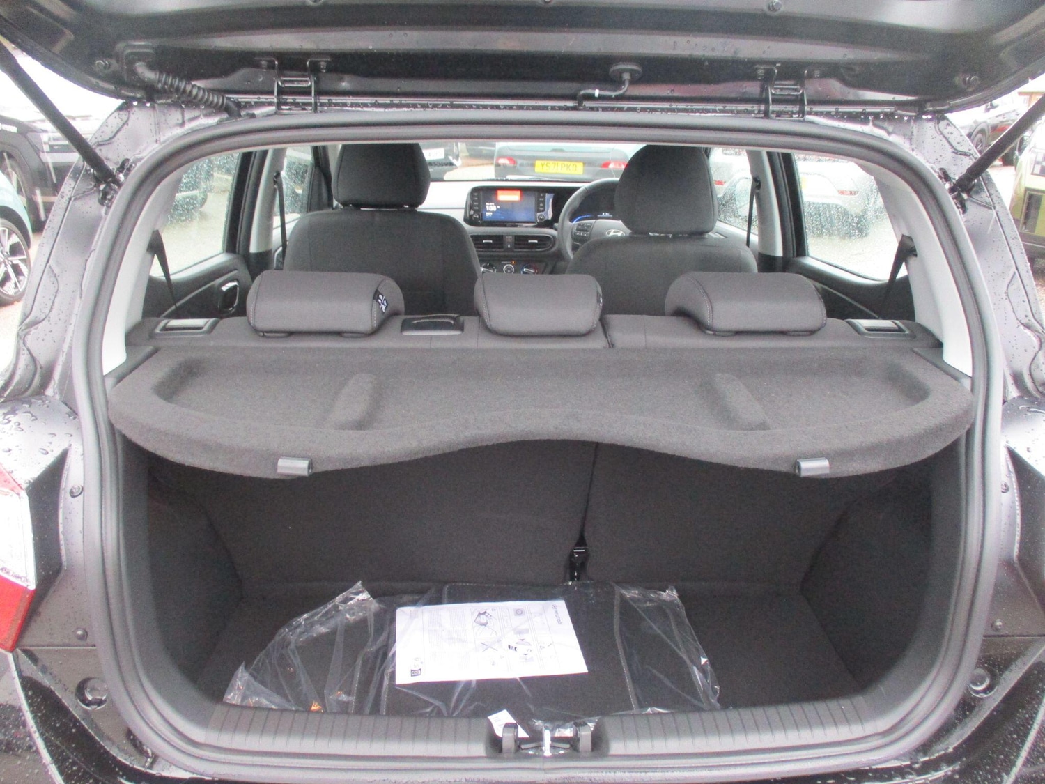 Used Hyundai i10 2025 for sale - 77709599: Photo 11