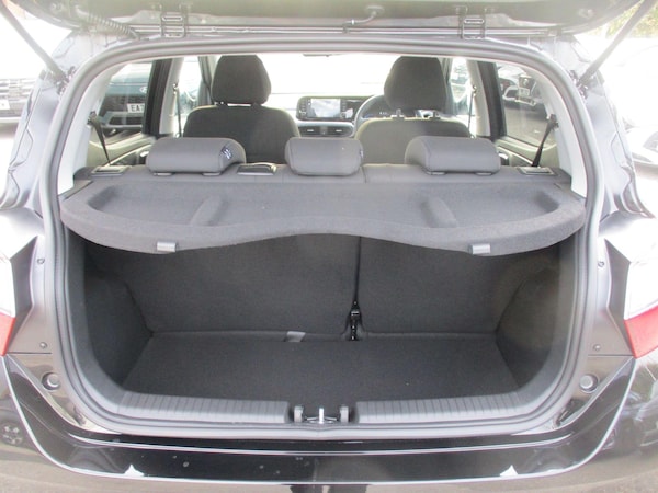 Used Hyundai i10 2025 for sale - 76200449: Photo 11