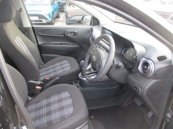 Used Hyundai i10 2025 for sale - 76200449: Photo 12