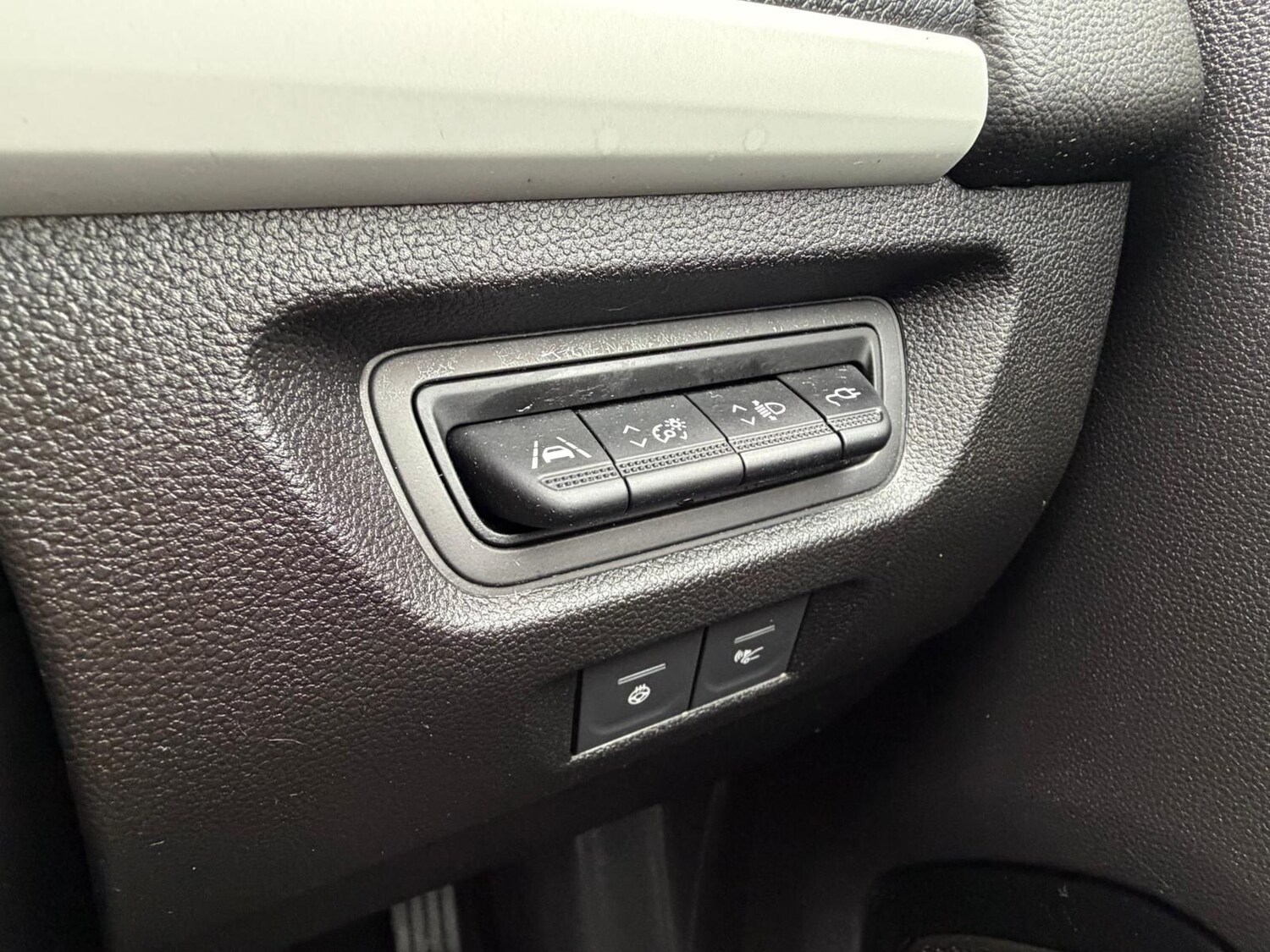 Used Renault Zoe for sale - 77497398: Photo 24