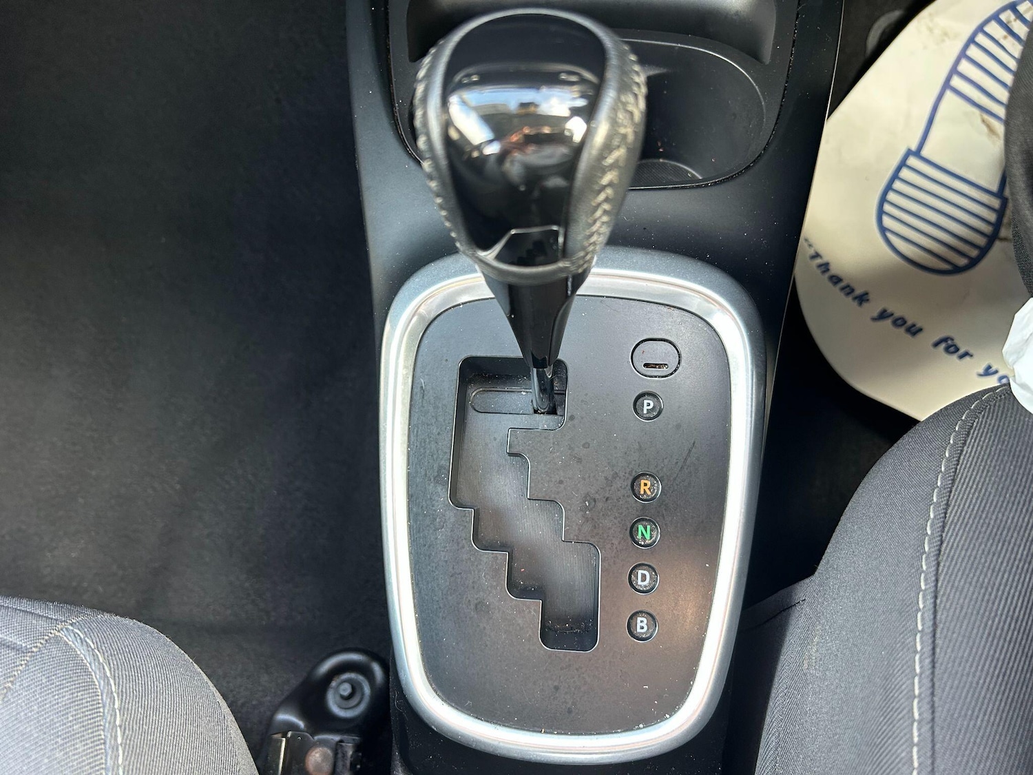 Used Toyota Yaris 2019 for sale - 77672036: Photo 25