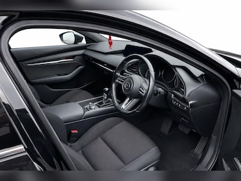 Used Mazda Mazda3 2022 for sale - 77892096: Photo