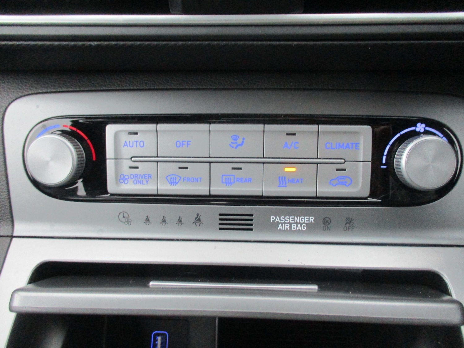 Used Hyundai KONA 2020 for sale - 77119569: Photo 23