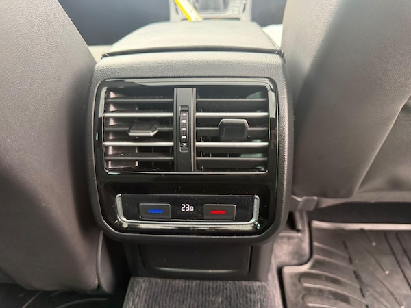 Used Volkswagen Passat 2016 for sale - 76109383: Photo 16
