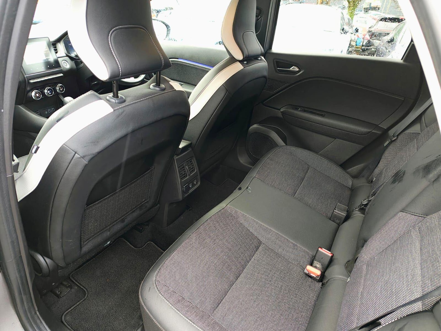 Used Renault Captur 2023 for sale - 77657867: Photo 18