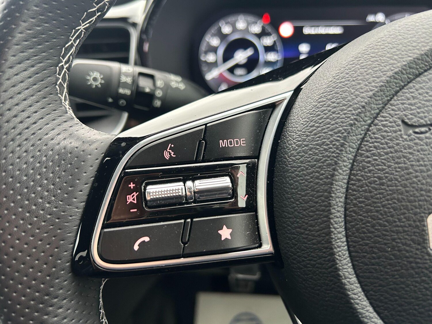 Used Kia XCeed for sale - 78214379: Photo 24