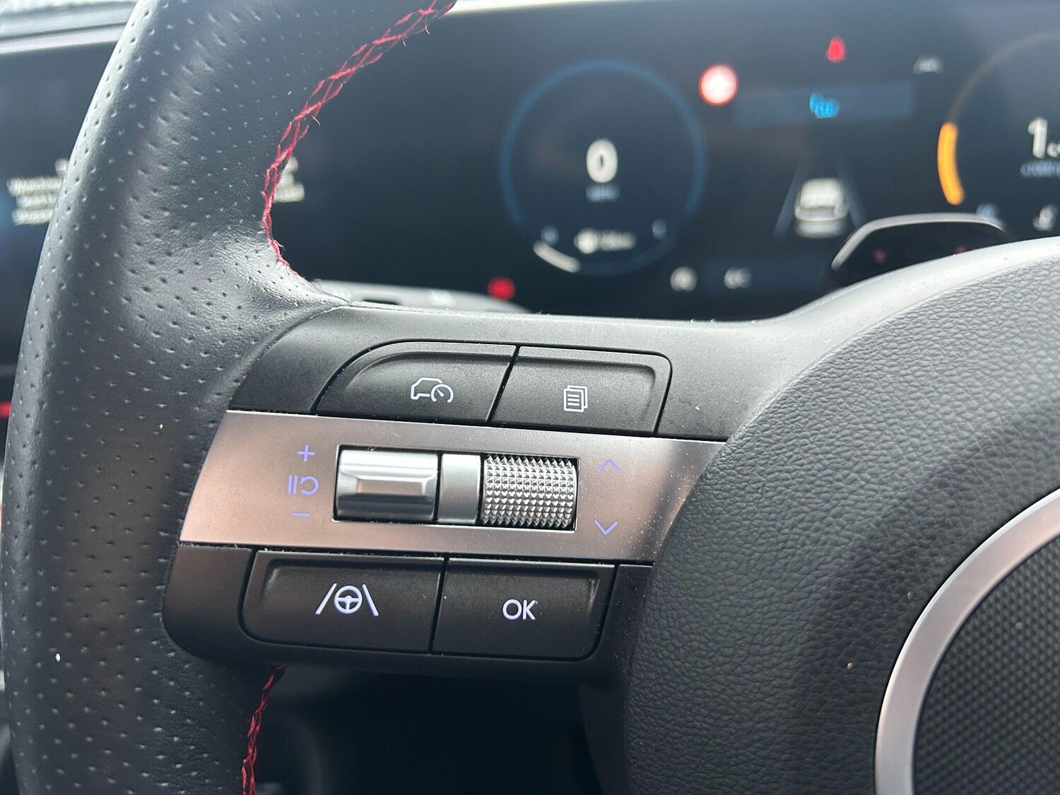 Used Hyundai KONA 2023 for sale - 77612461: Photo 16