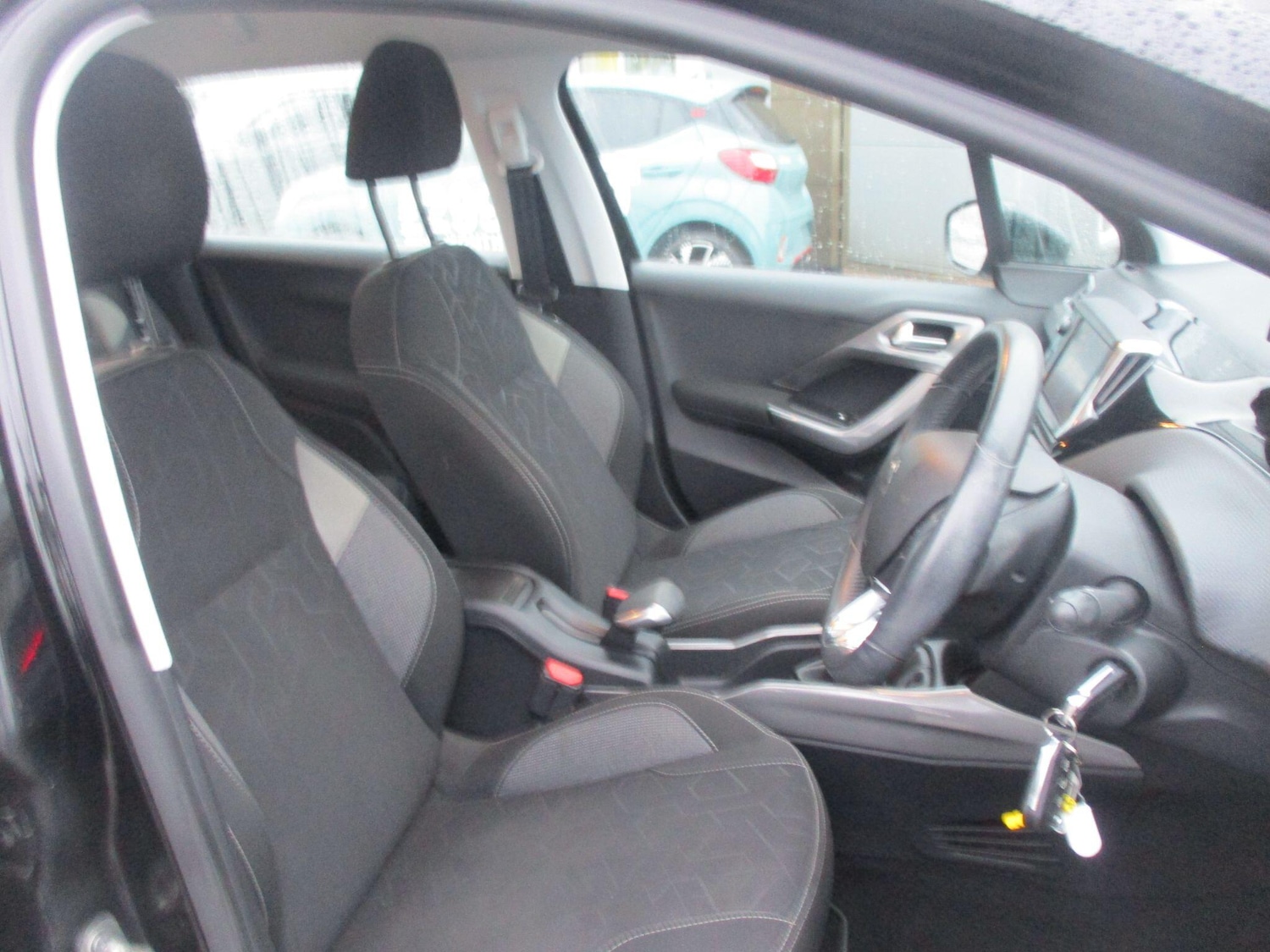 Used Peugeot 2008 2018 for sale - 77306192: Photo 14