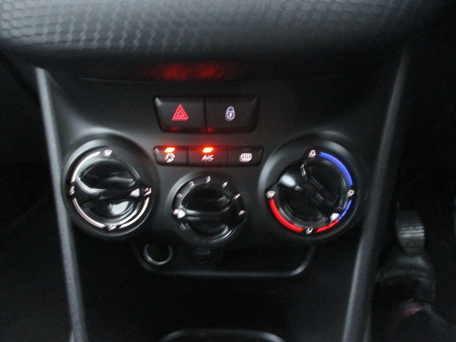 Used Peugeot 2008 2018 for sale - 77306192: Photo 21