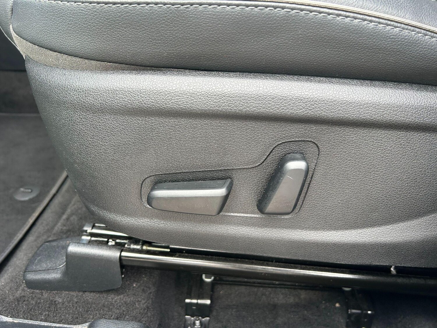 Used Hyundai Santa Fe for sale - 78147804: Photo 41