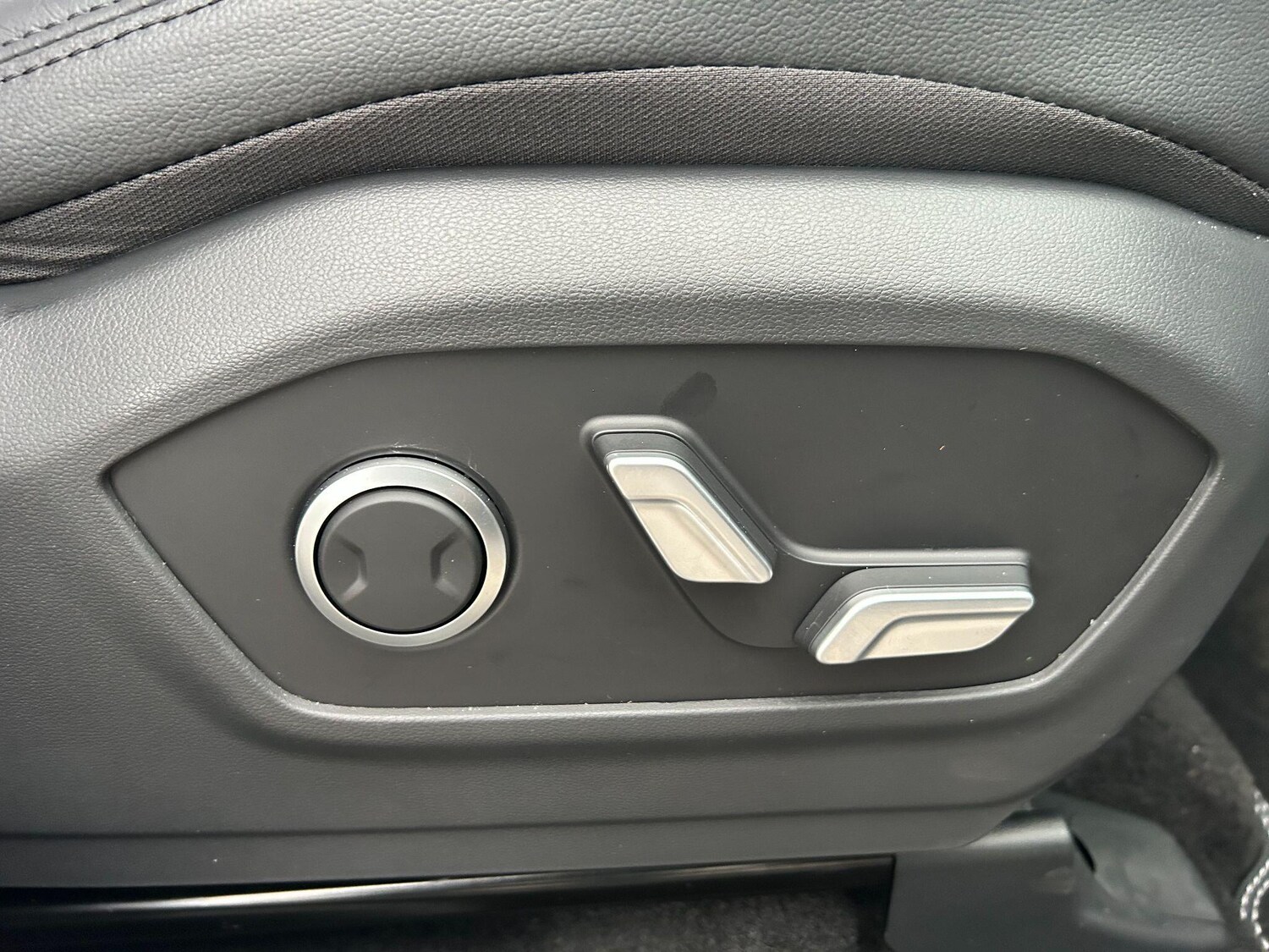 Used Hyundai Santa Fe 2025 for sale - 77709873: Photo 20