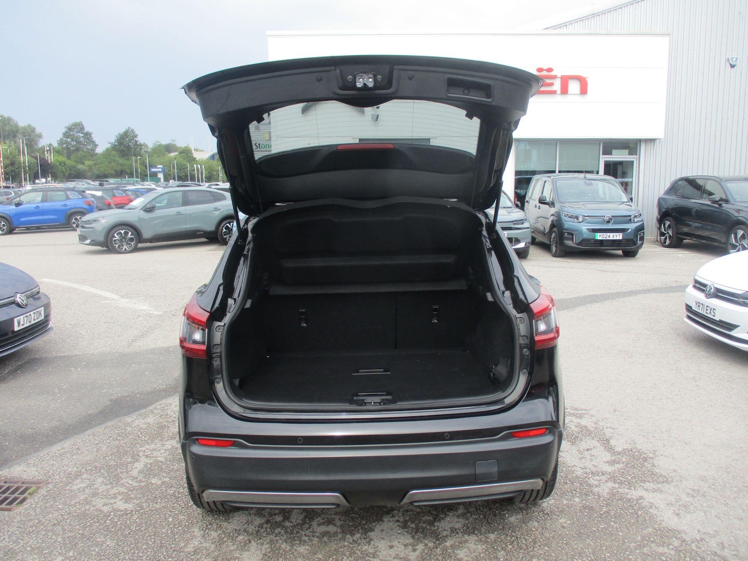 Vehicle 10